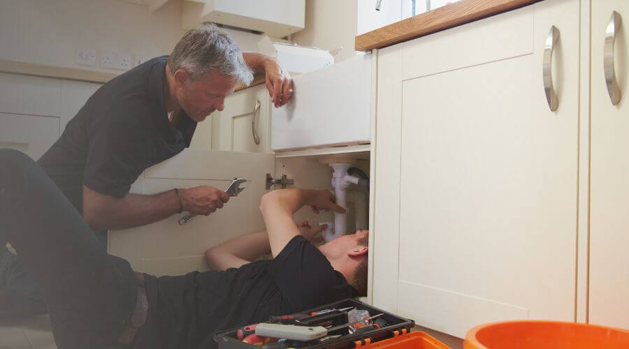Ceiling Pipe Leak Fix in Three Oaks, MI